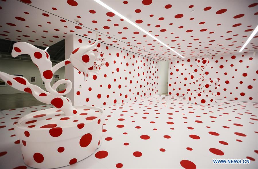 Yayoi Kusama - Installation art