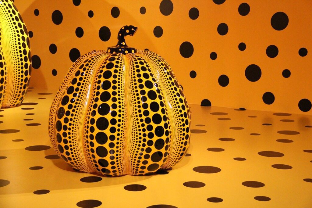 Yayoi Kusama - Installation art