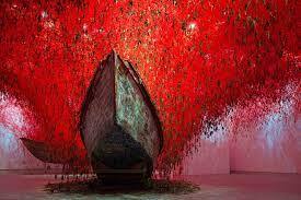 Chiharu Shiota - Installation art