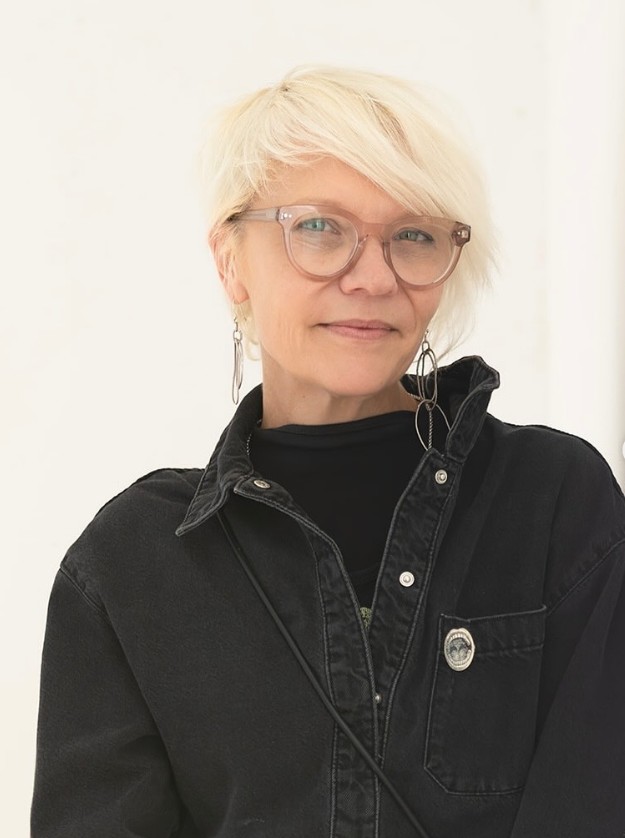 Residencies for Artists: Hype, Hope, or Help? S5E16